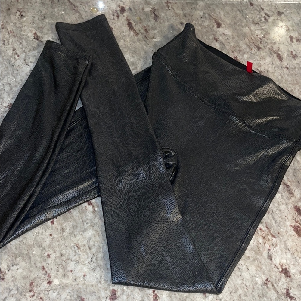 SPANX Black shiny leather Leggings
